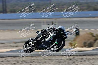 media/Nov-16-2025-Race Pace (Sun) [[8c5fa54630]]/Verified Riders/3-Turn 14 (1045am)/